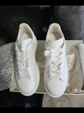 Alexander McQueen White Leather Oversized-Sole Sneakers
